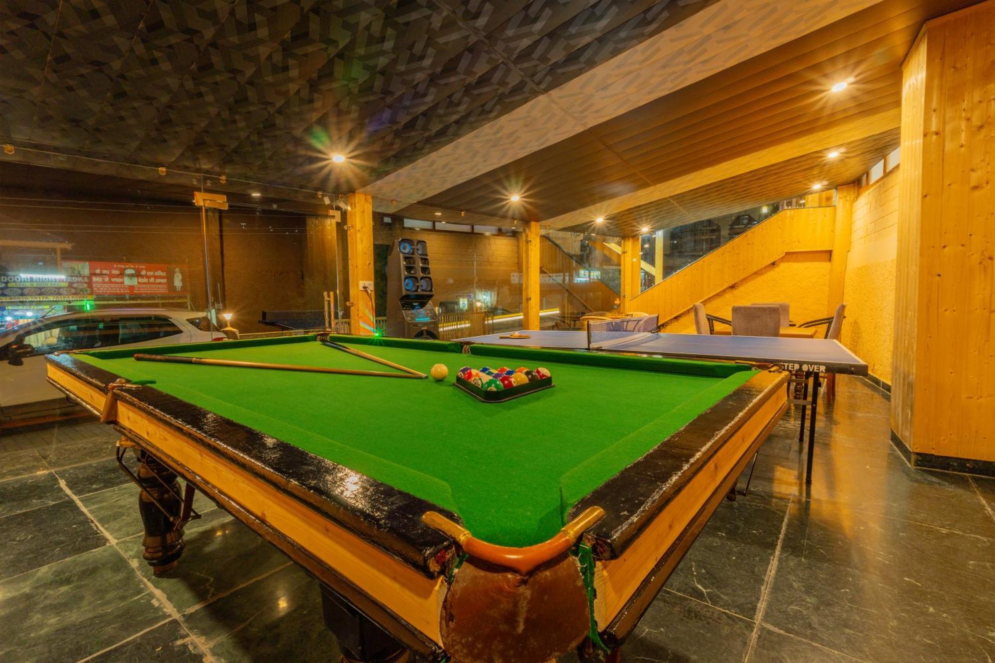 Hill River Resort - Central Heated & Air Cooled - Near Mall Road , Best Property Of Manali 2024- 2025 Kültér fotó