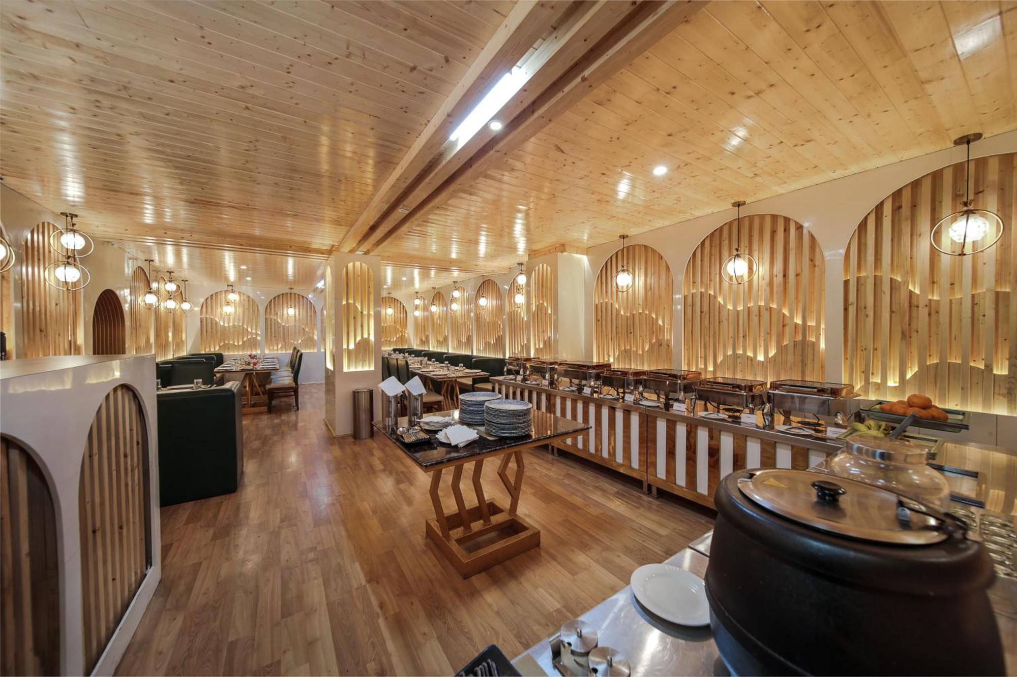Hill River Resort - Central Heated & Air Cooled - Near Mall Road , Best Property Of Manali 2024- 2025 Kültér fotó