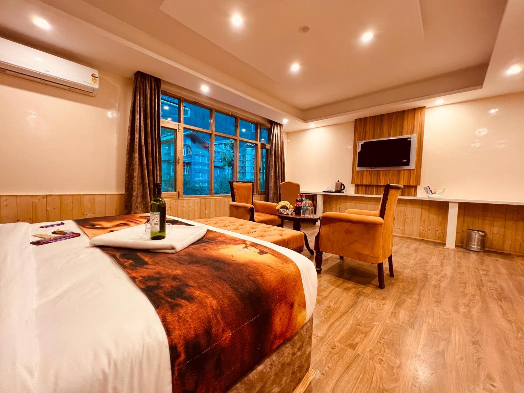 Hill River Resort - Central Heated & Air Cooled - Near Mall Road , Best Property Of Manali 2024- 2025 Kültér fotó