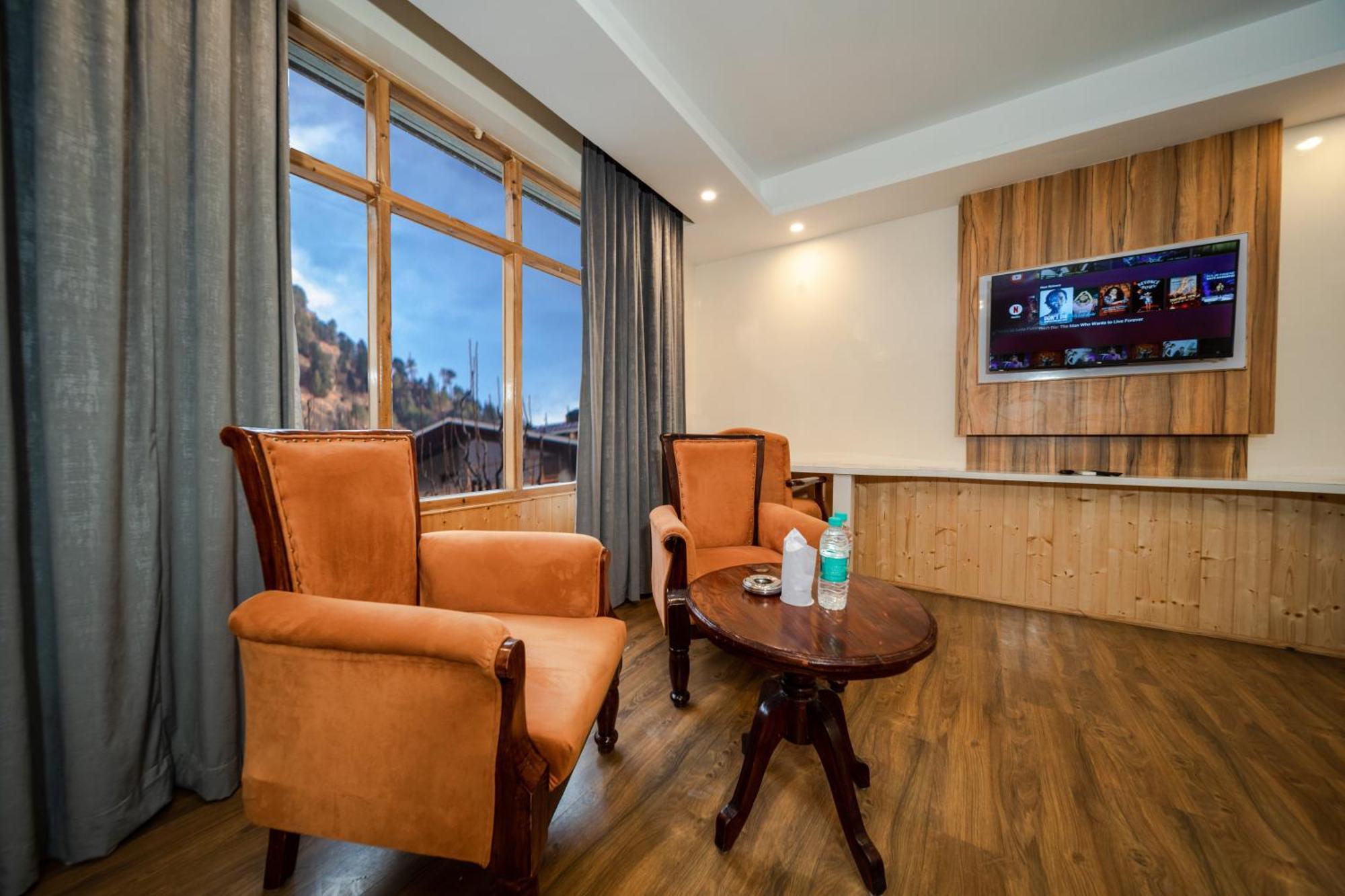 Hill River Resort - Central Heated & Air Cooled - Near Mall Road , Best Property Of Manali 2024- 2025 Kültér fotó