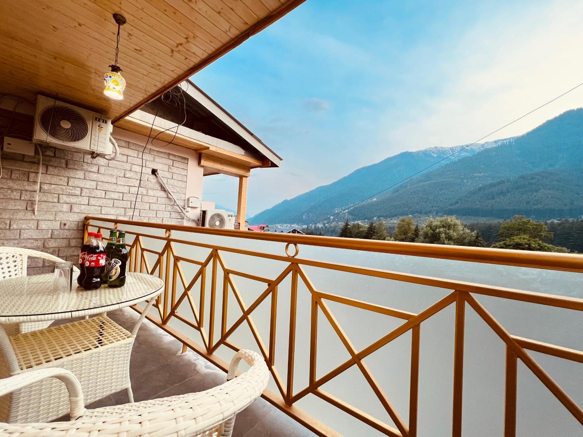 Hill River Resort - Central Heated & Air Cooled - Near Mall Road , Best Property Of Manali 2024- 2025 Kültér fotó
