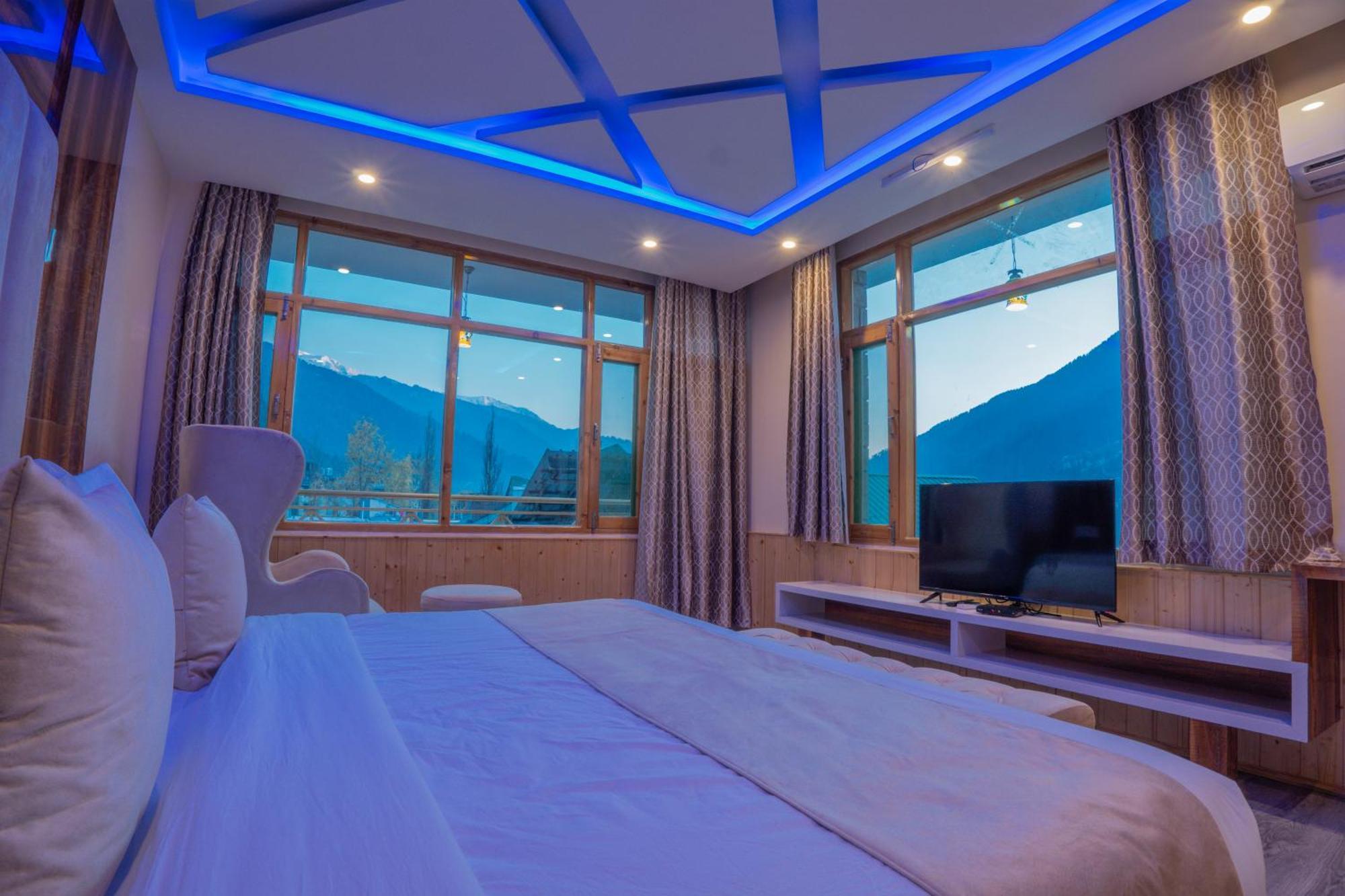 Hill River Resort - Central Heated & Air Cooled - Near Mall Road , Best Property Of Manali 2024- 2025 Kültér fotó