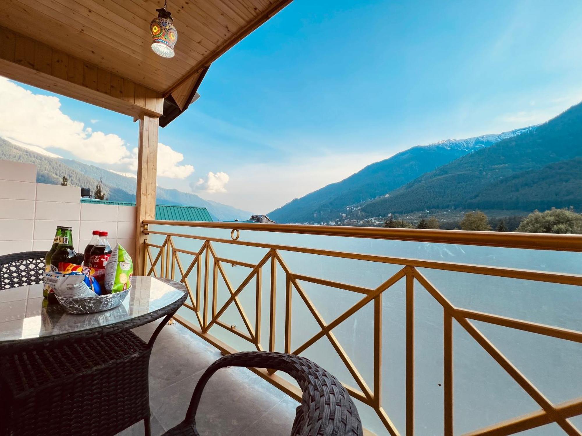 Hill River Resort - Central Heated & Air Cooled - Near Mall Road , Best Property Of Manali 2024- 2025 Kültér fotó
